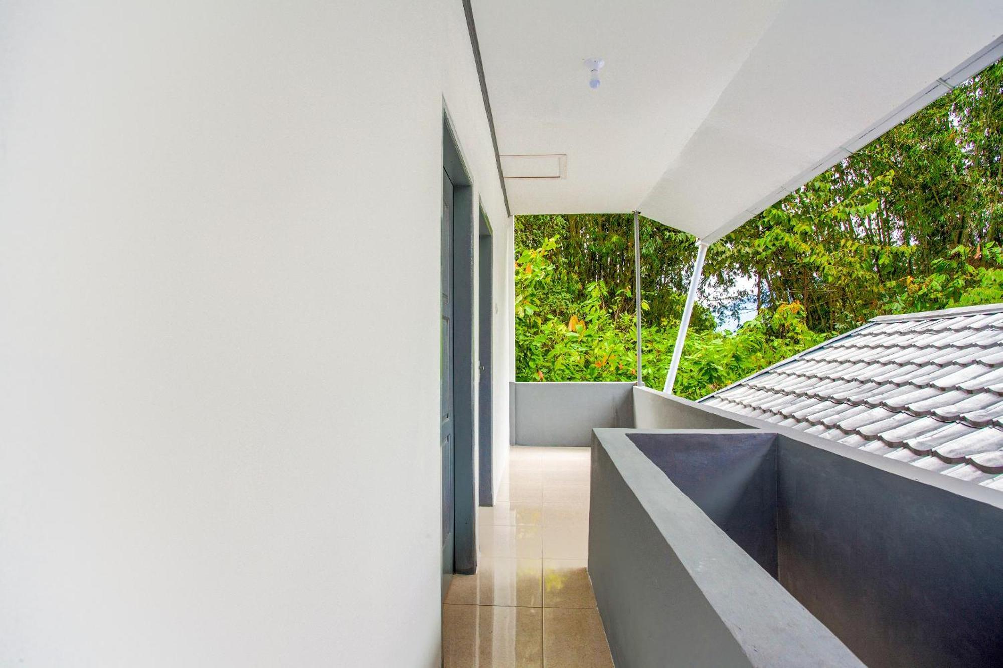Oyo 2903 Putri Residence Syariah Bukittinggi Ngoại thất bức ảnh