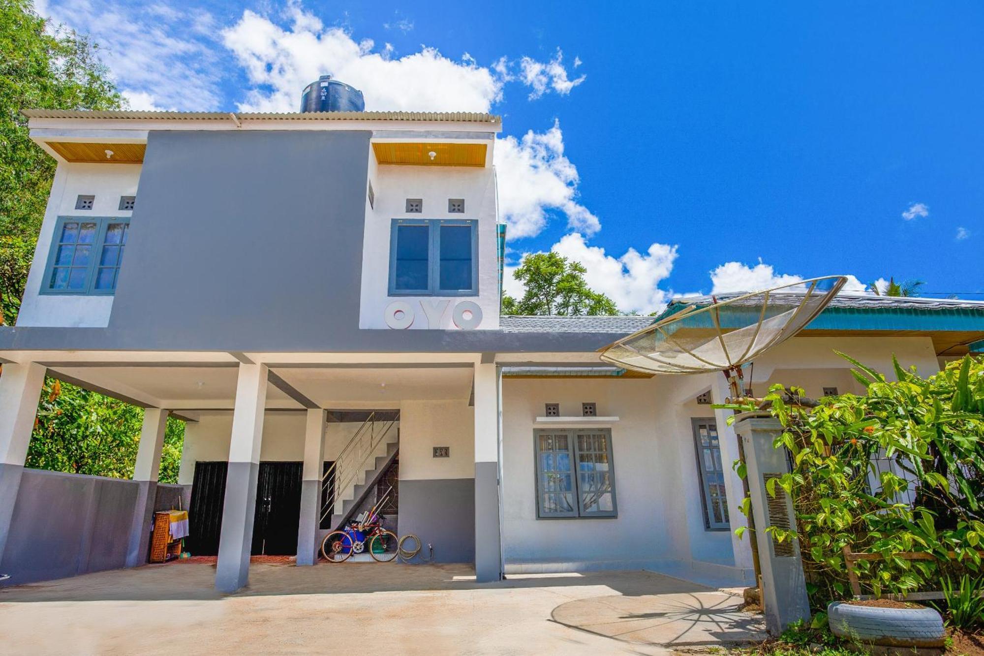 Oyo 2903 Putri Residence Syariah Bukittinggi Ngoại thất bức ảnh